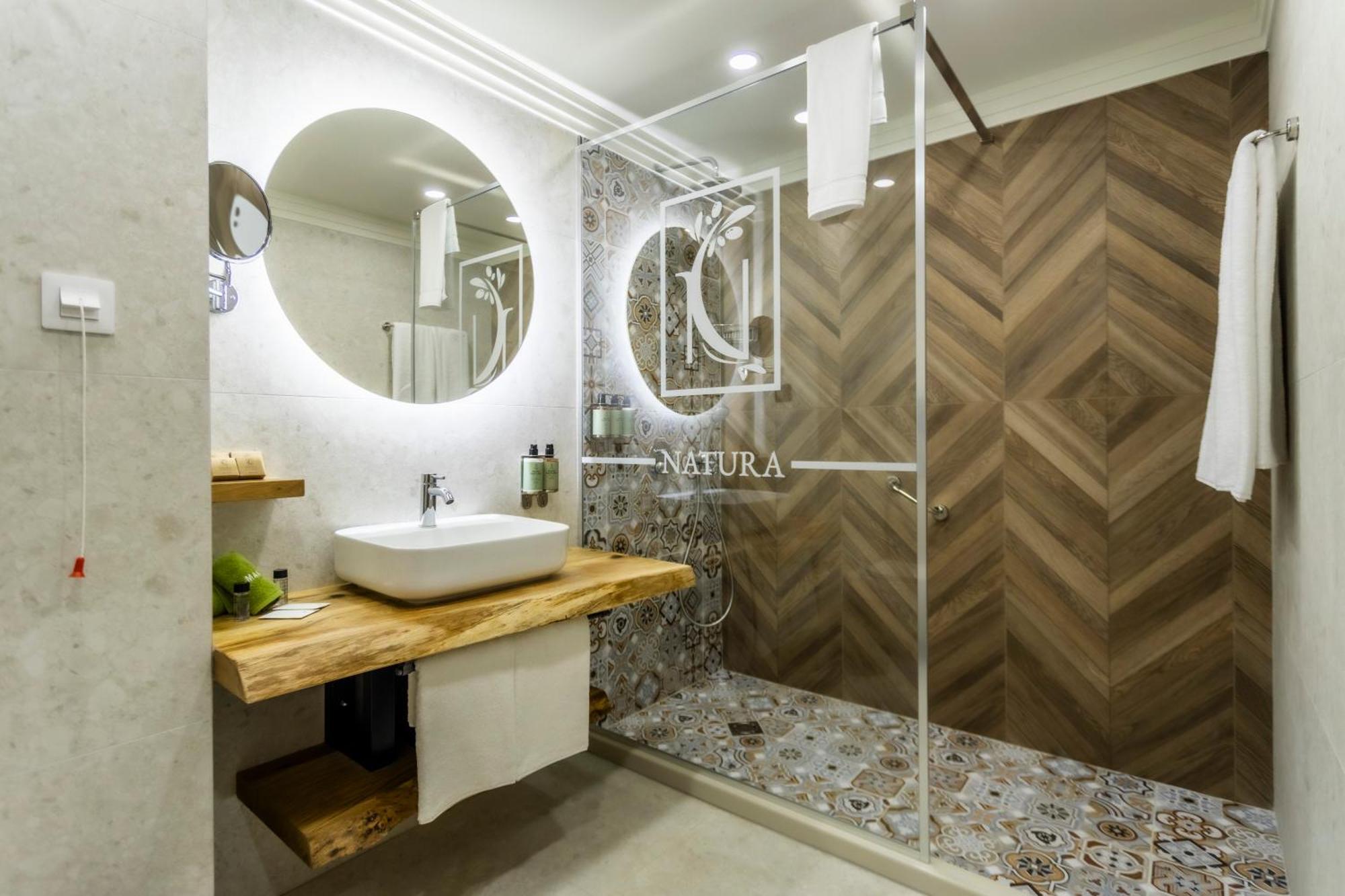 Natura All Seasons Boutique Hotel Burgas Ngoại thất bức ảnh