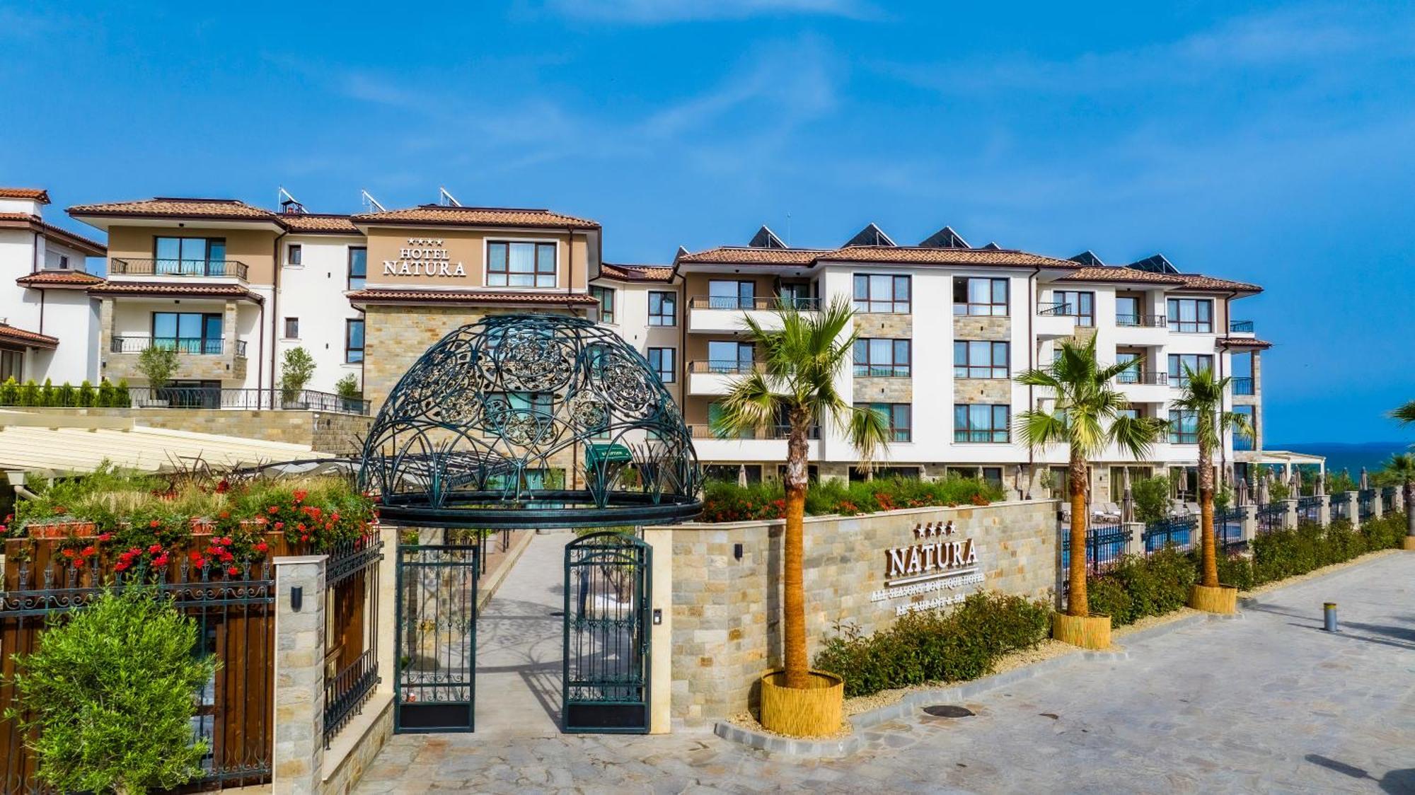 Natura All Seasons Boutique Hotel Burgas Ngoại thất bức ảnh