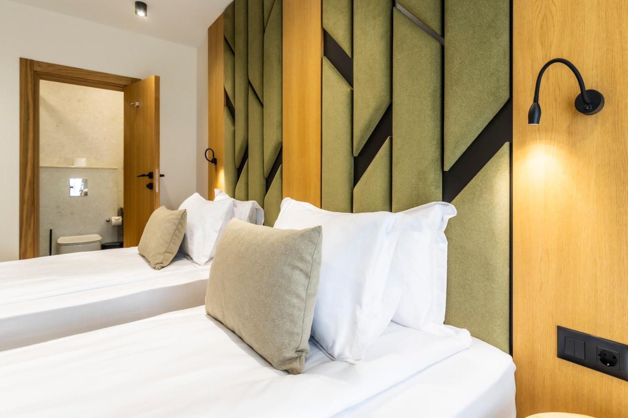 Natura All Seasons Boutique Hotel Burgas Ngoại thất bức ảnh