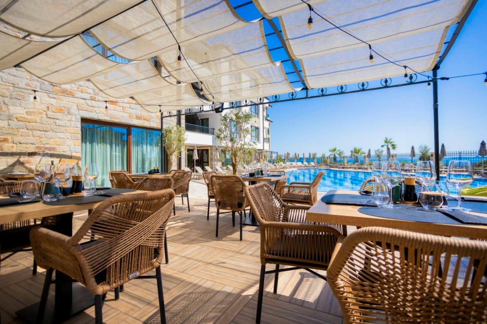 Natura All Seasons Boutique Hotel Burgas Ngoại thất bức ảnh