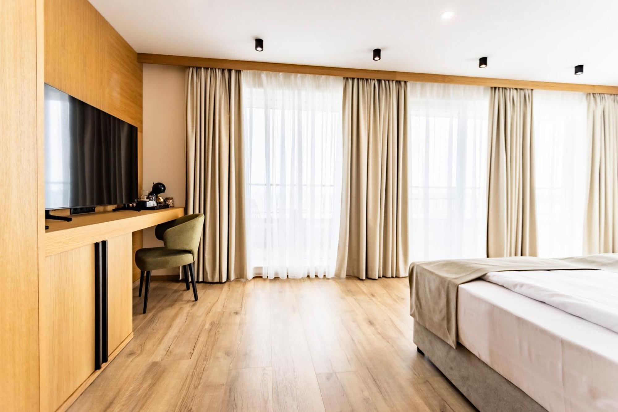 Natura All Seasons Boutique Hotel Burgas Ngoại thất bức ảnh